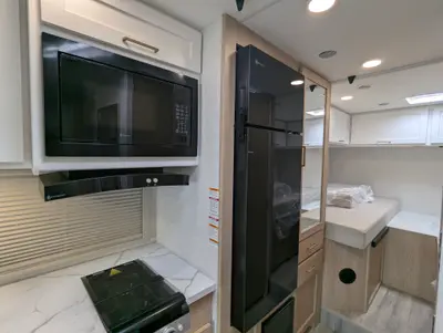 2027 Thor Motor Coach Four Winds photo 21