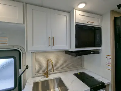 2027 Thor Motor Coach Four Winds photo 20