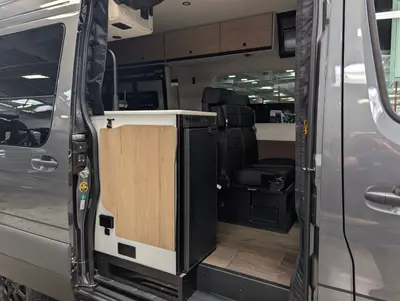 2027 Storyteller Overland Mode photo 13