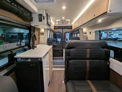 2027 Storyteller Overland Mode photo 20