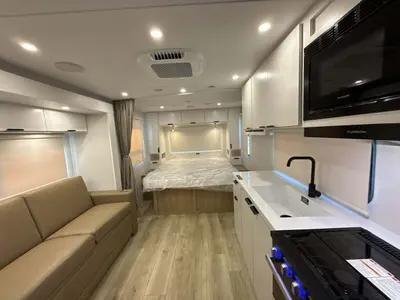 2027 Winnebago Thrive photo 34