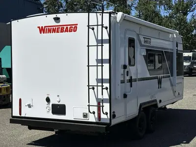 2027 Winnebago Thrive photo 9