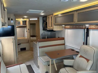 2015 Winnebago Tribute photo 27