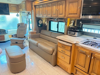 2019 TIFFIN MOTORHOMES PHAETON photo 7