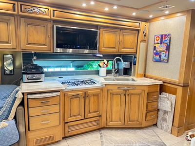 2019 TIFFIN MOTORHOMES PHAETON photo 13