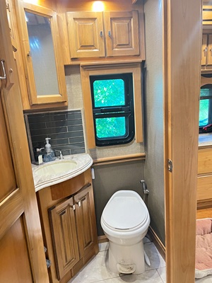 2019 TIFFIN MOTORHOMES PHAETON photo 24