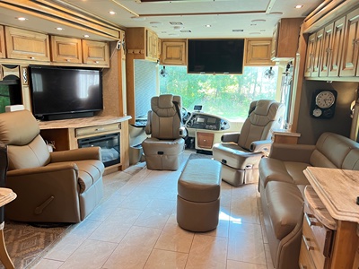 2019 TIFFIN MOTORHOMES PHAETON photo 5