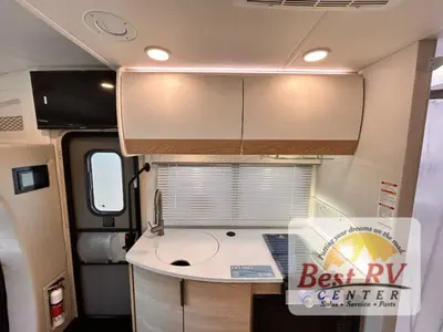 2027 Thor Motor Coach Delano Sprinter photo 40