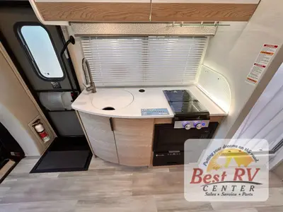 2027 Thor Motor Coach Delano Sprinter photo 41