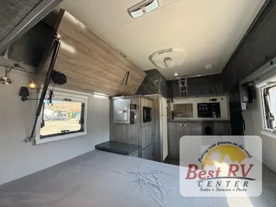 2021 Black Series Black Series Camper photo 36