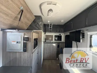 2021 Black Series Black Series Camper photo 40