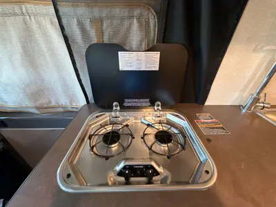 2027 Winnebago Solis photo 32