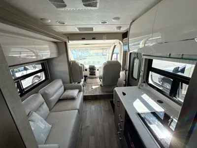 2025 Thor Motor Coach Vegas photo 35