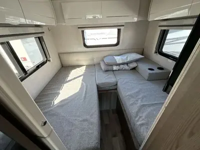 2025 Thor Motor Coach Vegas photo 33