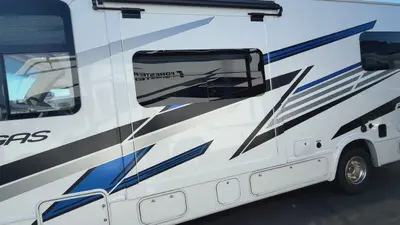 2025 Thor Motor Coach Vegas photo 9