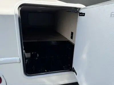 2025 Thor Motor Coach Vegas photo 16