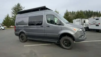 2026 Storyteller Overland Darkmode photo 8