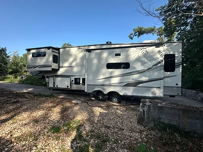 2023 KEYSTONE MONTANA photo 5