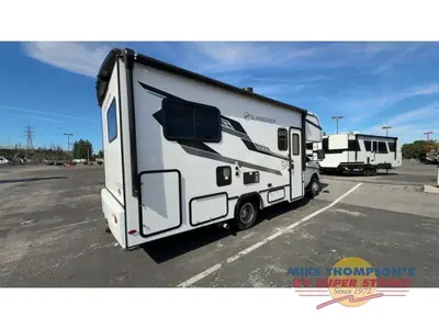 2026 Forest River RV Sunseeker LE photo 8