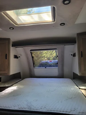 2021 LANCE 2075 TRAVEL TRAILER photo 7
