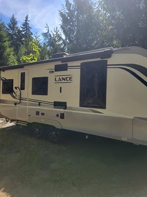 Used 2021 Lance 2075 Travel Trailer