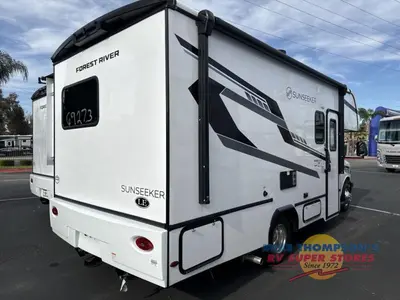 2026 Forest River RV Sunseeker LE photo 14