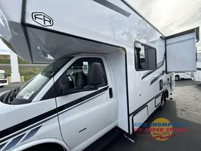 2026 Forest River RV Sunseeker LE photo 5