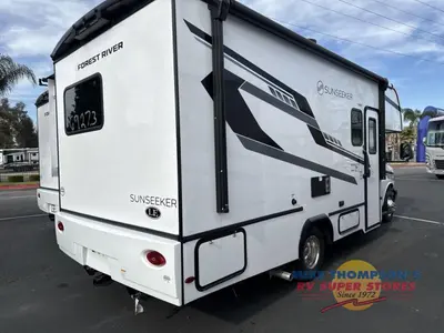 2026 Forest River RV Sunseeker LE photo 8