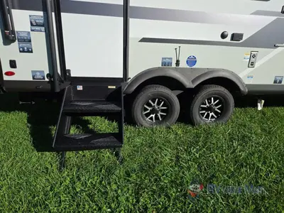 2027 Forest River Flagstaff Micro Lite photo 3