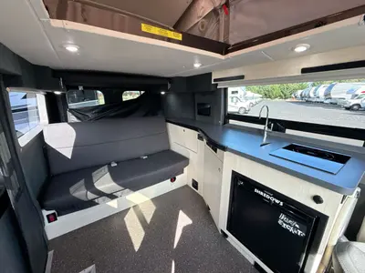2022 Pleasure Way Tofino photo 16