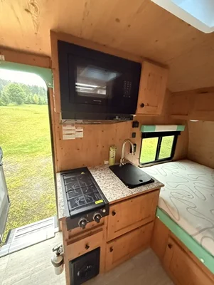 2025 SUNSET PARK RV SUNRAY SPORT photo 4