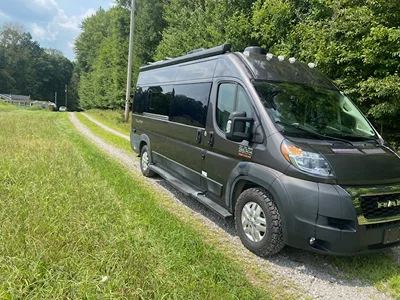 Used 2021 Thor Motor Coach Tellaro 20LT