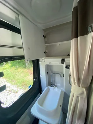 2021 THOR MOTOR COACH TELLARO photo 18