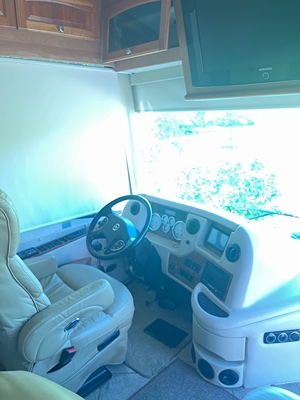 2008 MANDALAY COACH 43A photo 47