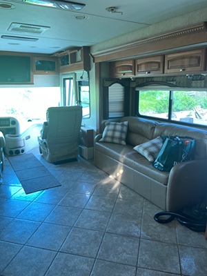 2008 MANDALAY COACH 43A photo 50