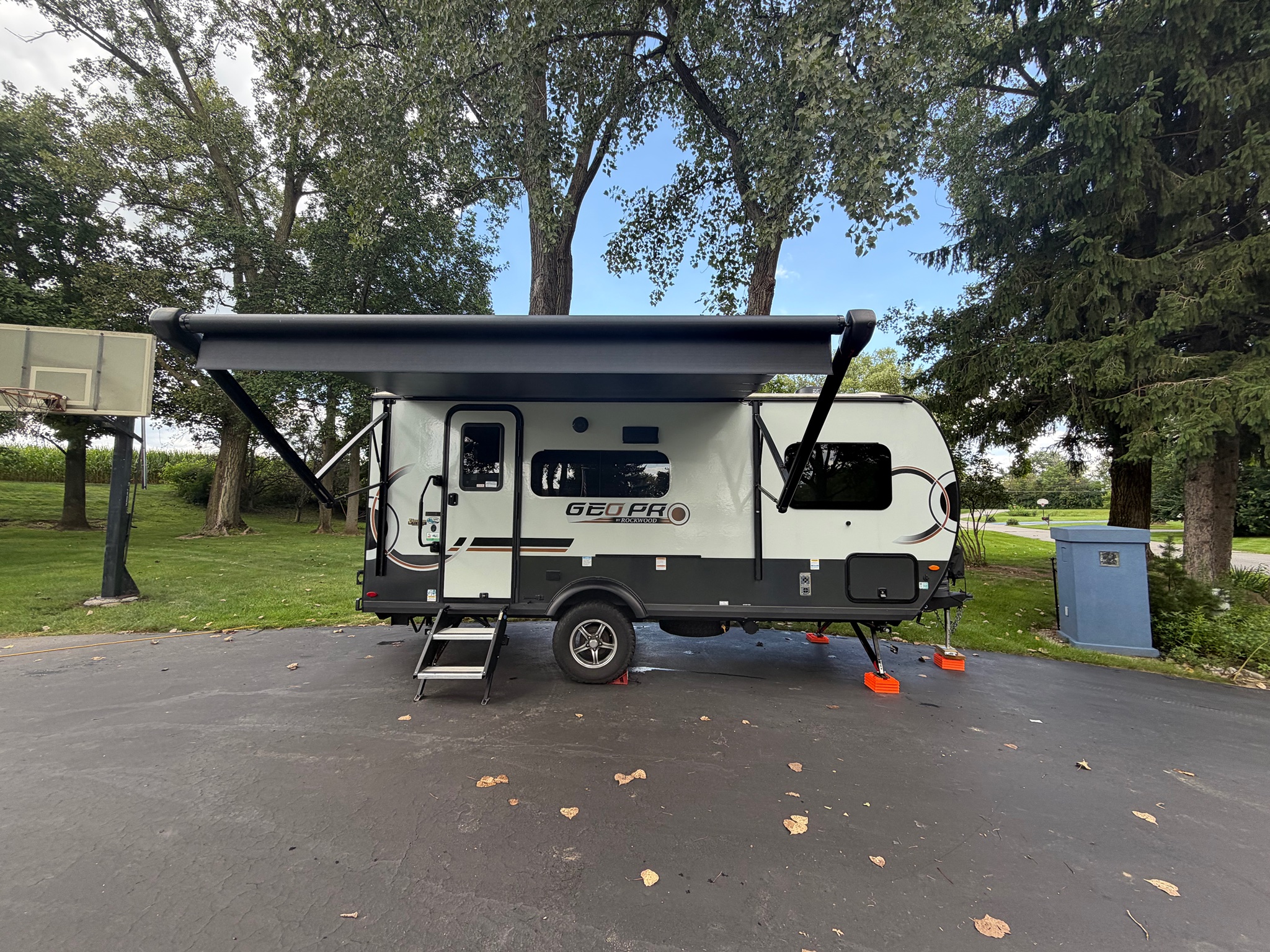 2024 FOREST RIVER ROCKWOOD GEO PRO exterior