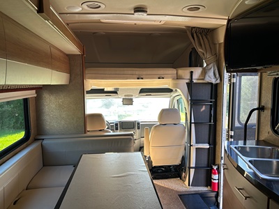 2017 WINNEBAGO VIEW photo 7