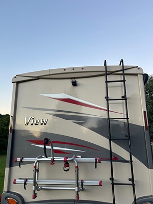 2017 WINNEBAGO VIEW photo 4