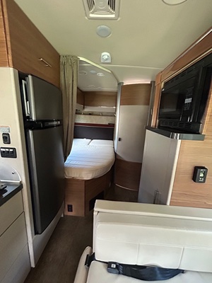 2017 WINNEBAGO VIEW photo 10