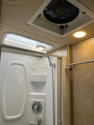 2017 WINNEBAGO VIEW photo 14