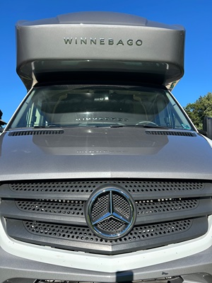 2017 WINNEBAGO VIEW photo 2