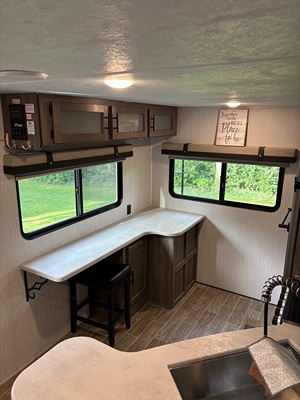 2021 PALOMINO PUMA photo 12
