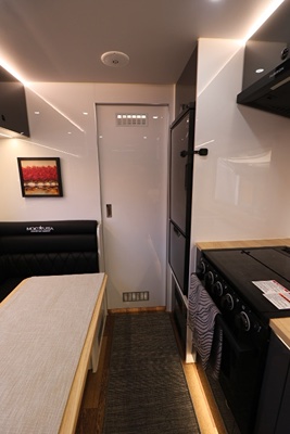 2026 MDC USA XT19HRT OFF-GRID EXTREME photo 18