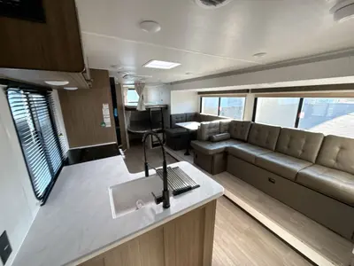 2027 Forest River Salem Cruise Lite photo 36