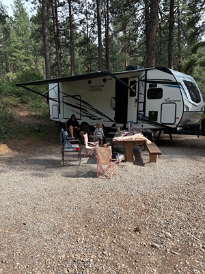 2023 COACHMEN FREEDOM EXPRESS photo 2