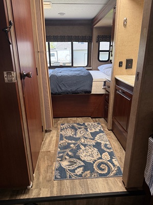 2017 FOREST RIVER SUNSEEKER photo 11