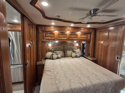 2015 TIFFIN MOTORHOMES ALLEGRO BUS photo 12