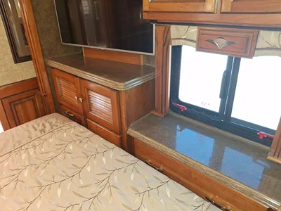 2015 TIFFIN MOTORHOMES ALLEGRO BUS photo 23
