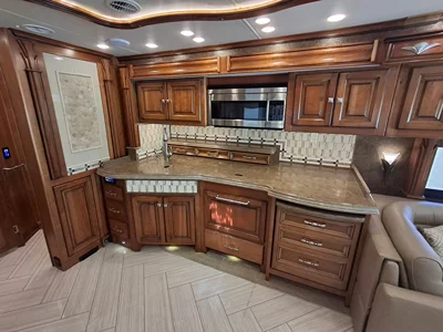 2015 TIFFIN MOTORHOMES ALLEGRO BUS photo 38