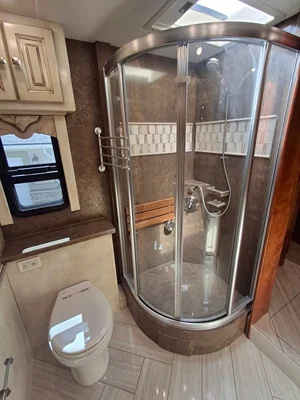 2015 TIFFIN MOTORHOMES ALLEGRO BUS photo 15